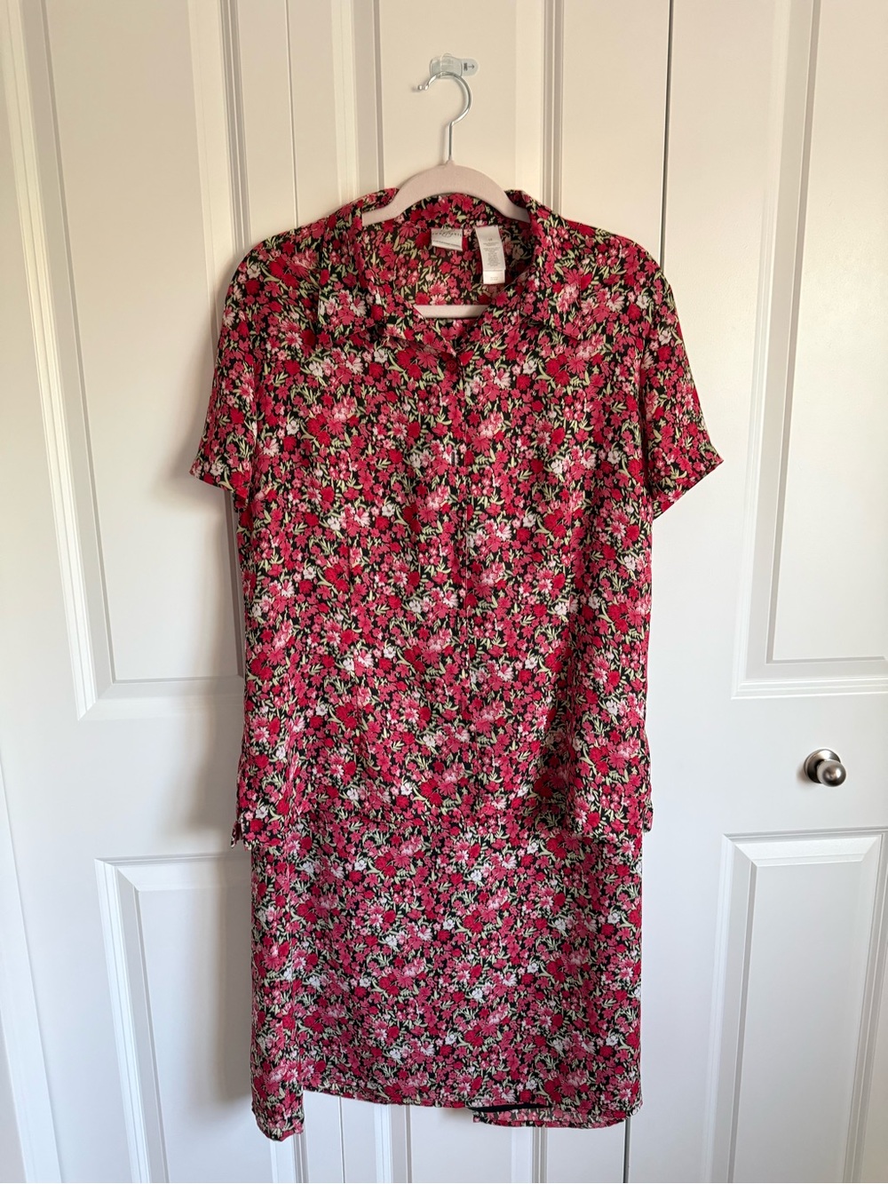 2 piece set Emma James Blouse & Skirt